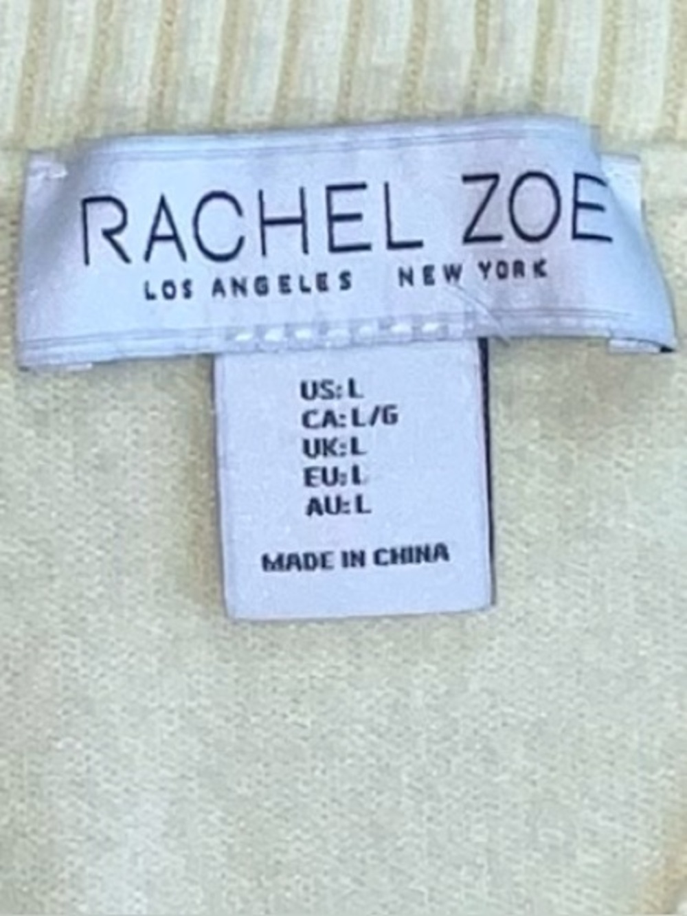 Rachel Zoe Pale Yellow soft V-Neck Sweater Size Large - Picture 3 of 5